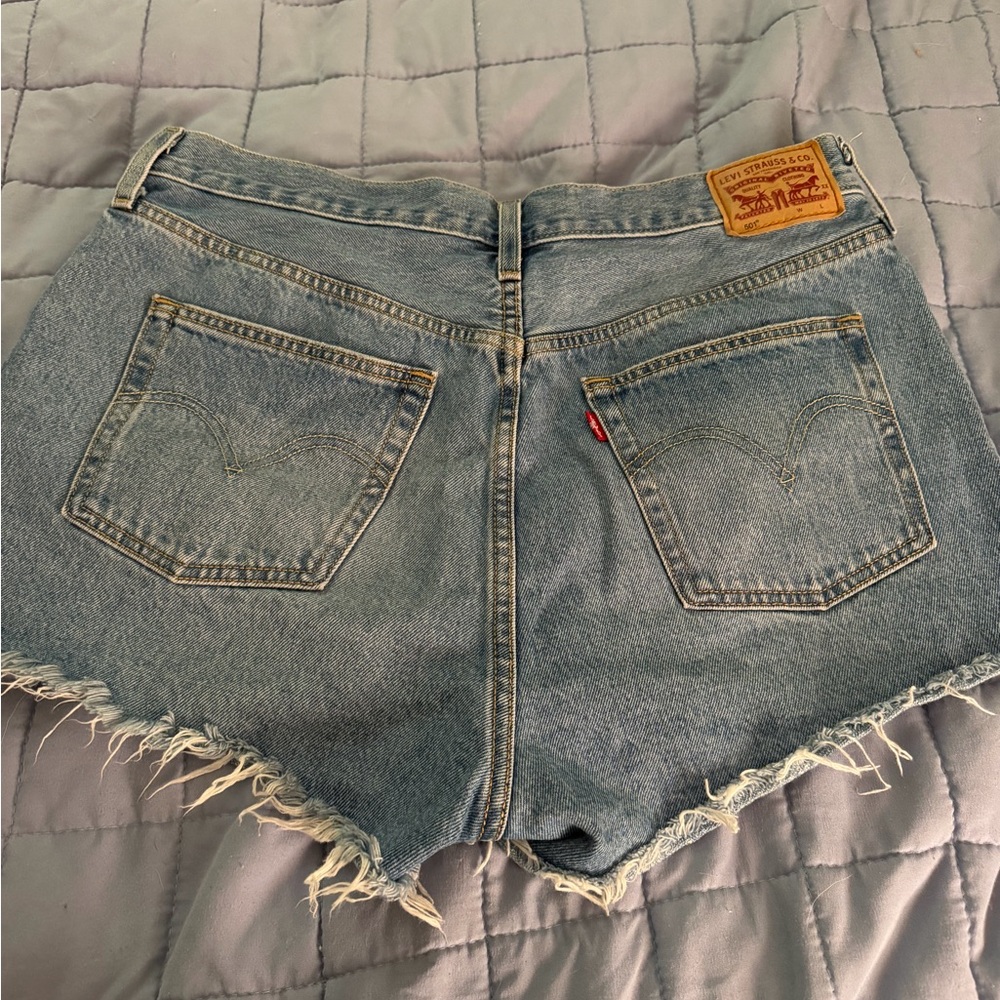 Levi's 501 Women's Denim Shorts Size 33